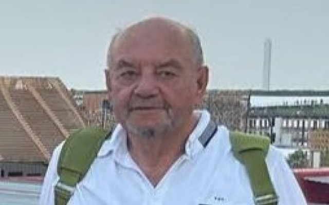 Elhunyt Lázár János